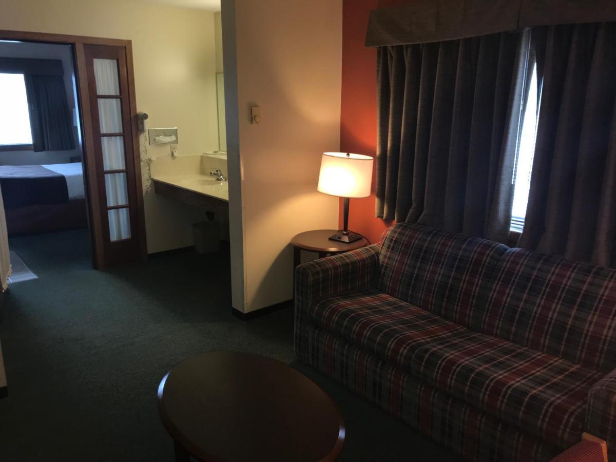 Americinn By Wyndham Blackduck Buitenkant foto